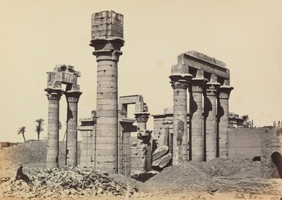 Egypte en Palestina: de ruïnes van de stad Hermonthis met de tempel van Cleopatra in Armant (Erment) nabij Thebe, Egypte door Francis Frith
