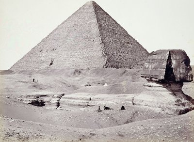 De Grote Piramide, met de Sfinx op de voorgrond, El-Geezah door Francis Frith