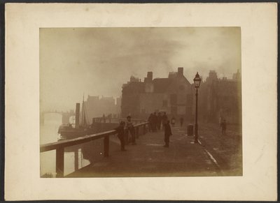 [Coffee House Corner, Whitby] door Frank Meadow Sutcliffe