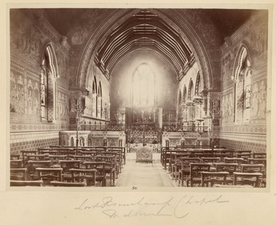 [Interieur van een kerk] door Frank Meadow Sutcliffe