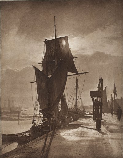 Zonneschijn en regenbui door Frank Meadow Sutcliffe
