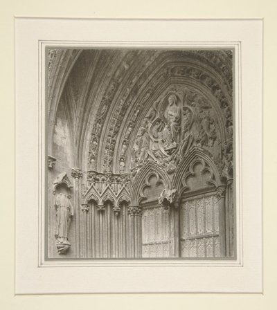 Lincoln Cathedral, Zuidoostelijke portiek door Frederick Henry Evans