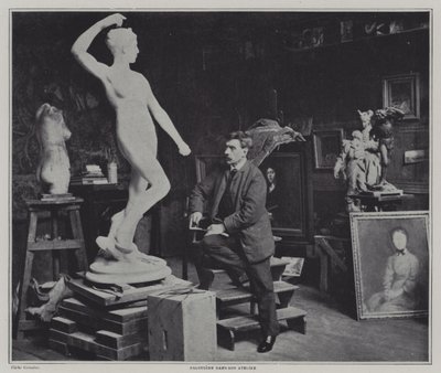 Franse schilder en beeldhouwer Alexandre Falguiere in zijn studio door French Photographer