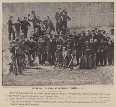 La Commune de Paris, Groep op de puinhopen van de Vendomezuil door French Photographer
