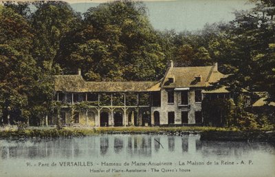 Het Huis van de Koningin, Hamlet van Marie Antoinette, Versailles door French Photographer