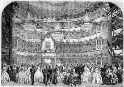 Architectuur: interieur van het Koninklijk Theater (19e eeuw) in Nice (Alpes Maritimes, 06), in 1858, tijdens het liefdadigheidsbal gegeven door de Franse Hulpvereniging, onder het beschermheerschap van de Groothertogin van Baden, Stephanie de Bauharnais ( door French School