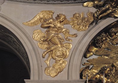 Louis XIV stijl engel, van de boog links van het Hoofdaltaar in de Kapel (verguld brons) door French School