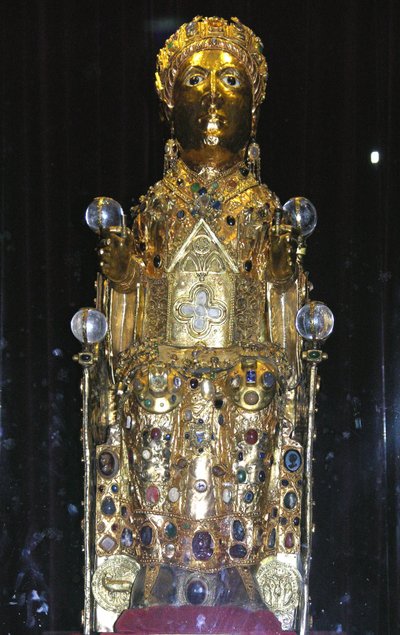 Reliekbeeld van St. Foy, c.980 (goud, zilver, hout, edelstenen en halfedelstenen) door French School