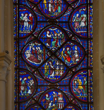 Glas-in-lood van de kathedraal van Chartres: detail van het leven van Sint-Thomas door French School