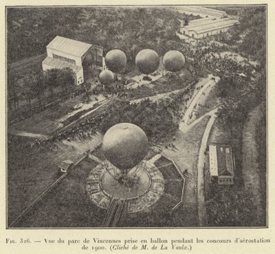 Uitzicht op het park van Vincennes genomen vanuit een ballon tijdens de luchtvaartwedstrijden van 1900 door French School