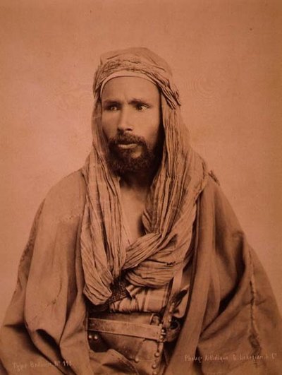 Portret van een Egyptische Bedoeïen door G. Lekegian