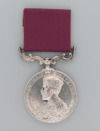 Medaille voor lange dienst en goed gedrag, Naik Karam Khan door Gaetano Matteo Monti