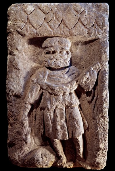 Gallo-Romeinse kunst: tricephal godheden of Mercurius met drie hoofden door Gallo Roman