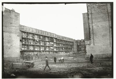 Nieuwbouw aan de Overtoom in Amsterdam door George Hendrik Breitner