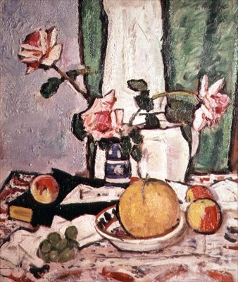 Stilleven van Rozen en een Grapefruit door George Leslie Hunter