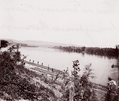 Uitzicht op de Tennessee River richting Chattanooga, ca. 1864 door George N. Barnard