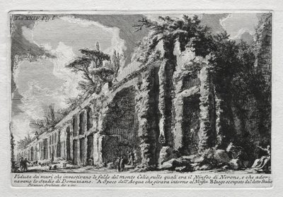 Veduta dei muri che investivano le falde del Monte Celio door Giovanni Battista Piranesi