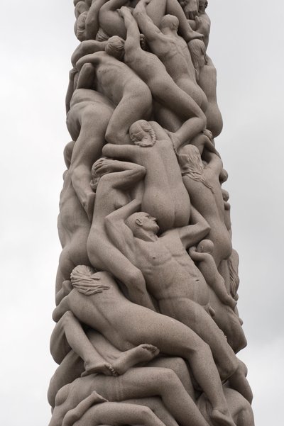 Monoliet van mensen, sculptuur in Frogner Park, Oslo, Noorwegen (graniet) door Gustav Vigeland