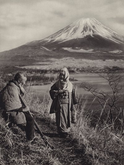 Japan in de jaren 1920: Fuji, Japans meest heilige berg door Herbert Ponting