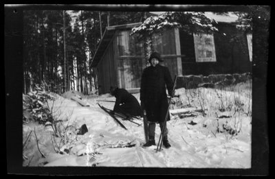Arne Homén en Guido Simberg en hun ski