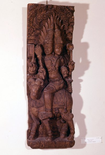 Agni, god van het vuur, afgebeeld met twee hoofden (bicefaal) op een ram, volgens de hindoeïstische mythologie. Houten sculptuur uit de 17e eeuw. Parijs, Musée Guimet. door Indian School
