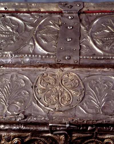 Ark van Barbarossa, met scènes uit het leven van St. Johannes de Doper (hout, zilverblad en stenen) door Italian School