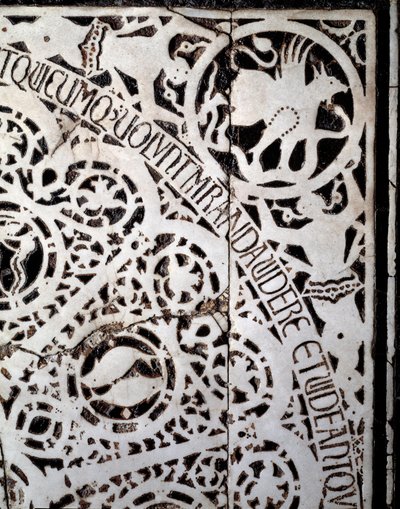 Detail van de originele marmeren vloer 11e-13e eeuw door Italian School