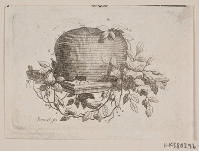 Een plaat met een bijenkorf, omwonden met rozenblad door J.F. Clemens