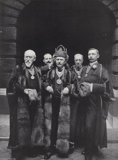 Verkiezingsdag in Girdlers Hall, het Kronen van de Meester door J. Benjamin Stone