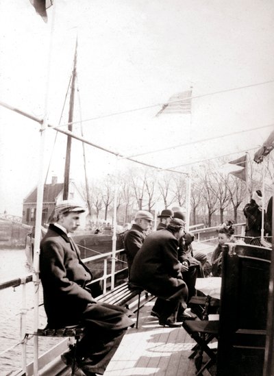 Bootpassagiers, Broek, Nederland, 1898 door James Batkin