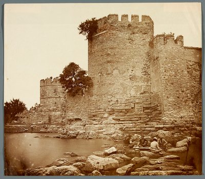 ‘De zeven torens’ [Istanboel. Zeven torens - deel van de stadsmuren] door James Robertson