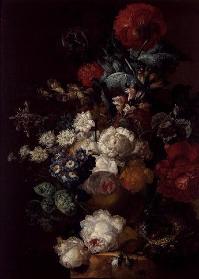 Stilleven met bloemen en een vogelnest door Jan van Os