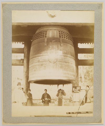 Grote bel in Chionin, Kyoto, Japan door Japanese Photographer