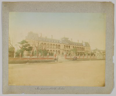 Imperial Hotel, Tokyo, Japan (handgekleurde zwart-wit foto) door Japanese Photographer