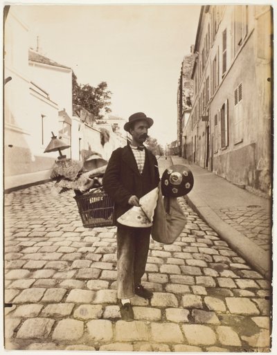 Marchand abat-jours door Jean Eugène Auguste Atget