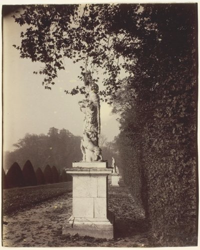 Versailles, Park hoek door Jean Eugène Auguste Atget