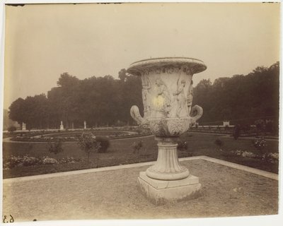 Versailles, Vaas van Cornu door Jean Eugène Auguste Atget