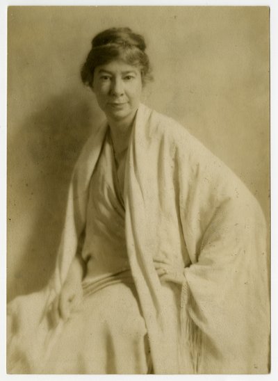 Sara Teasdale, dichter, ca. 1912-28 door Jessie Tarbox Beals