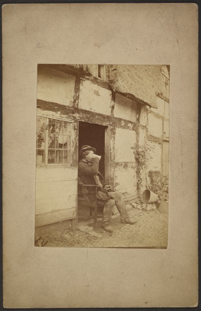 [Zittende man drinkt uit mok in open deuropening]. door John Whistler