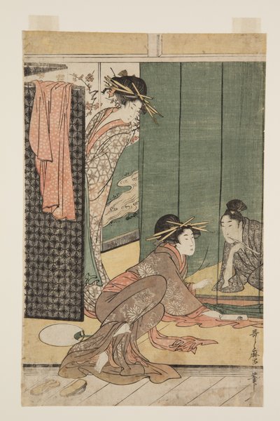 Twee courtisanes en een jonge man onder een muskietennet door Kitagawa Utamaro