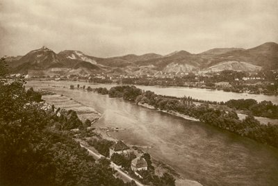 Das Siebengebirge am Rhein door Kurt Hielscher