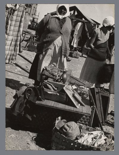 Rommelmarkt in Turku, Finland door Laszlo Moholy Nagy