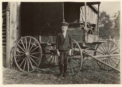 [Orley Shrouce, 10 jaar oud, 8 Ozark Mill, Gastonia, North Carolina]. door Lewis W. Hine