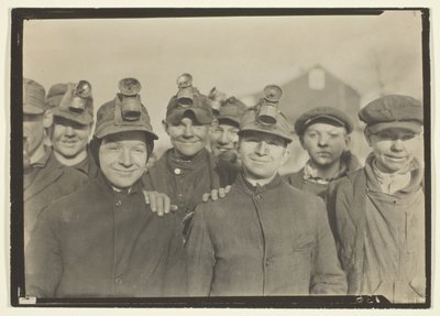 Brekerjongens in kolenmijn in Pennsylvania door Lewis Wickes Hine