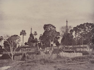 Rangoon: Noordelijke ingang van de Shwe Dagon Pagoda door Linnaeus Tripe