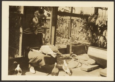 [Florence en Duiven]. door Louis Fleckenstein