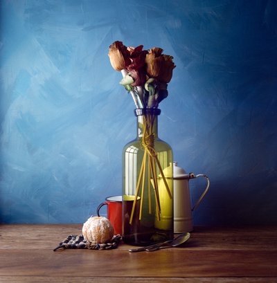 Gedroogde bloemen en sinaasappel door Luiz Laercio