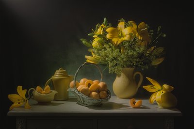 Gouden lelies en abrikozen door Lydia Jacobs