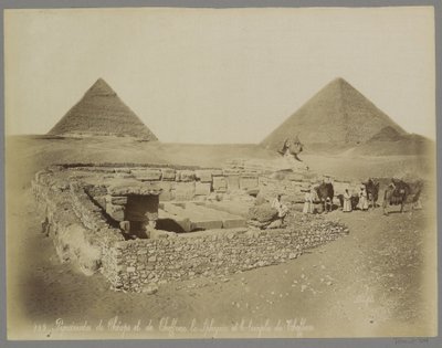 Piramides van Cheops en Chefren, de sfinx en de tempel van Chefren door Maison Bonfils