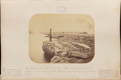 Studie van de binnenkant van het rif van Pernambuco, kijkend naar het noorden en met de kunstmatige muur die is gebouwd om de haven te beschermen door Marc Ferrez